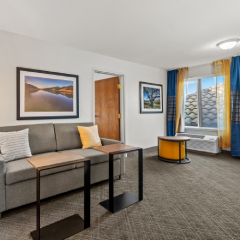 Room of Comfort Inn Morgan Hill